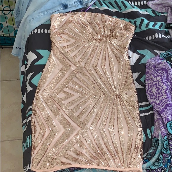 Fashion Nova Dresses & Skirts - Fashion Nova Dress Fashion Nova Dresses & Skirts - Fashion Nova Dress
